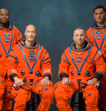 NASA presenta la tripulación de Artemis III: el italiano Luca Parmitano será [...]