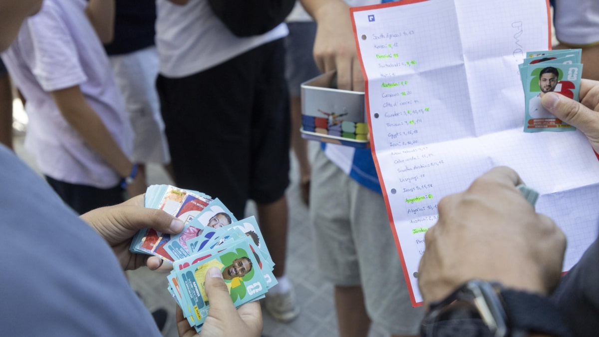 La fiebre por los cromos del Mundial de fútbol de 2026 ha vaciado los quioscos