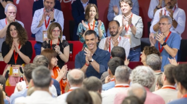 Sánchez encara un comité federal sin apenas contestación salvo Page pero agitado por la postulación de Enma López
