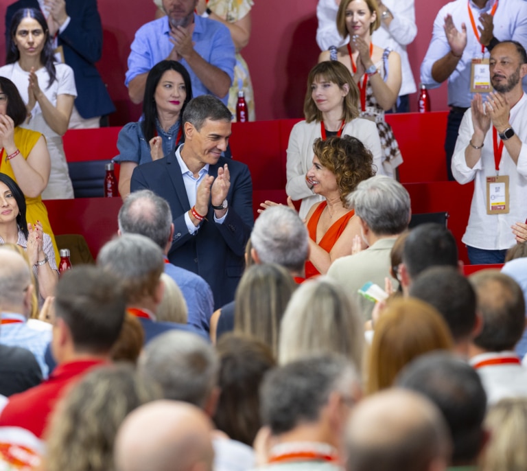 El PSOE evita ahondar su crisis y arropa a Sánchez para afrontar el ciclo electoral: "Es lo que toca ahora"