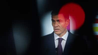 Sánchez se ata a Zapatero