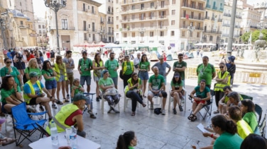 Los profesores valencianos apuestan por parar la huelga mientras rechazan la propuesta de Educación