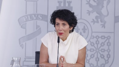 El Gobierno tacha a Feijóo de "irresponsable" por dudar del proceso electoral al cargar contra la 'ley de nietos'