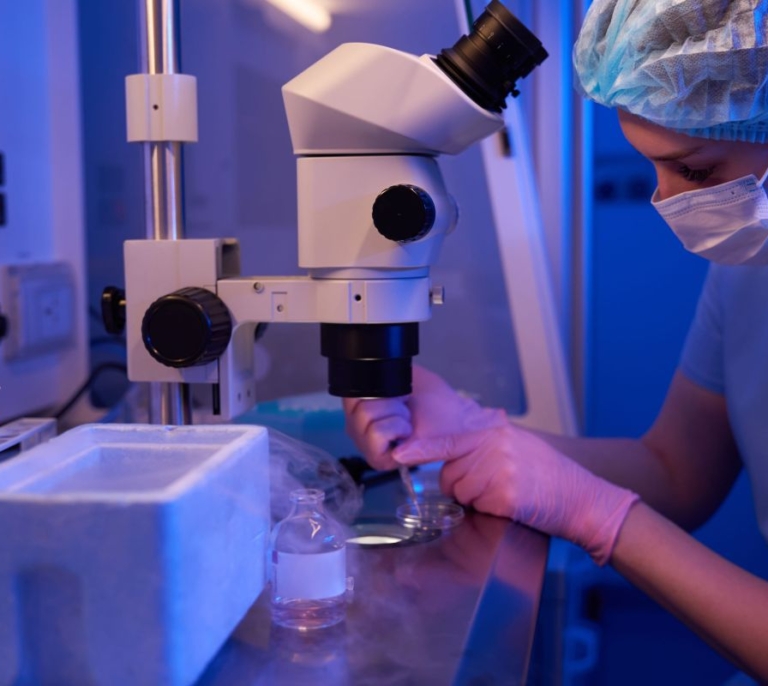 Uno de cada seis individuos en edad reproductiva tiene problemas de fertilidad