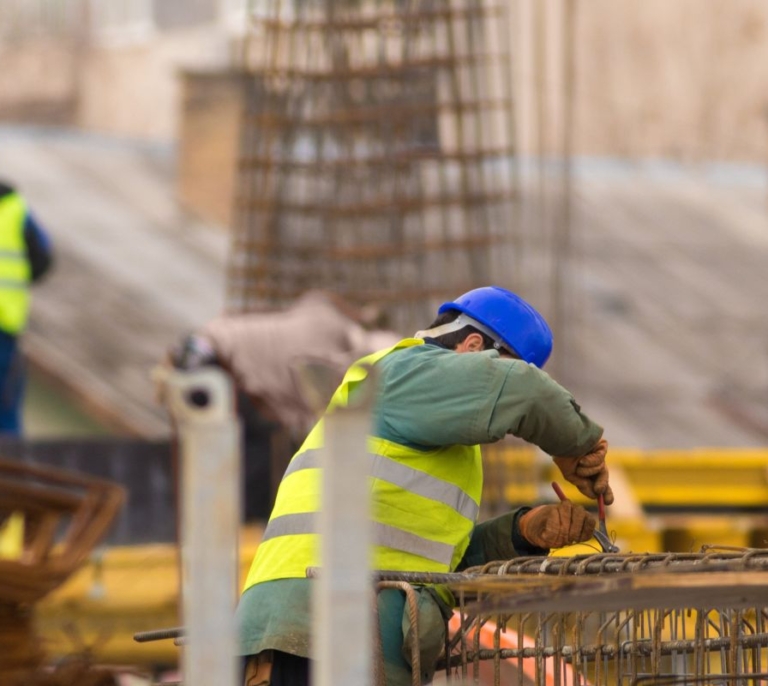 Expertos advierten de que la reforma de la prevención laboral puede alterar el modelo que da cobertura a la mayoría de las empresas españolas
