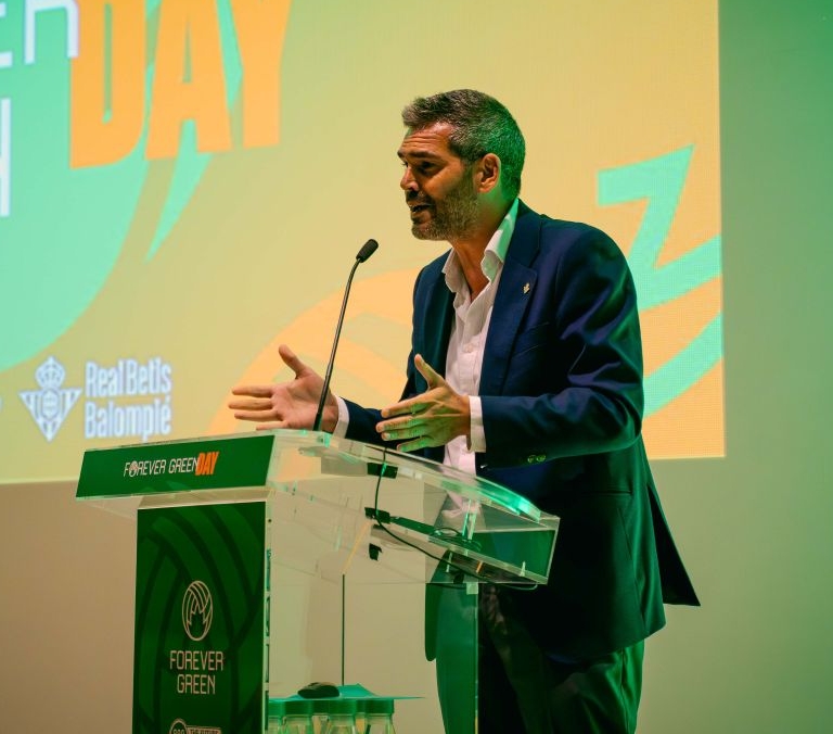 El Real Betis abrirá a la participación ciudadana la creación de su próxima camiseta especial del partido Forever Green