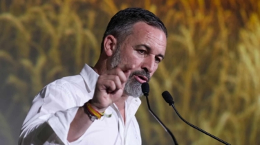 Juanma Moreno avanza hacia una investidura fallida con Vox dispuesto a agotar los plazos para imponer su agenda