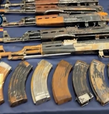 Barcelona Kaláshnikov: las armas fantasma de guerra toman la Ciudad Condal