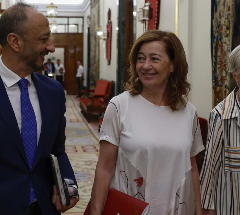 PSOE y Sumar impiden en la Mesa del Congreso que PP y Junts reclamen vía moción elecciones anticipadas a Sánchez