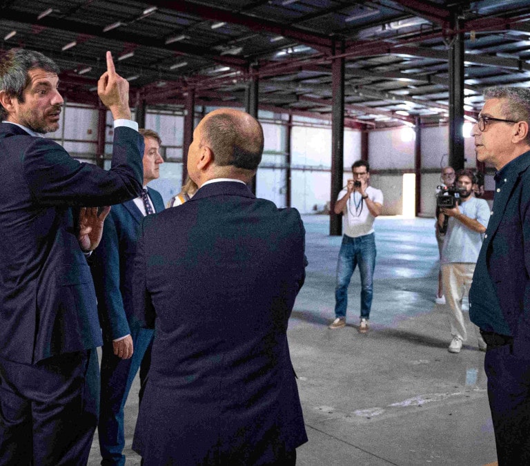De almacén de repuestos a sede de la Biblioteca Nacional: el edificio industrial en Tres Cantos que aliviará los depósitos de la institución "para los próximos 20 años"