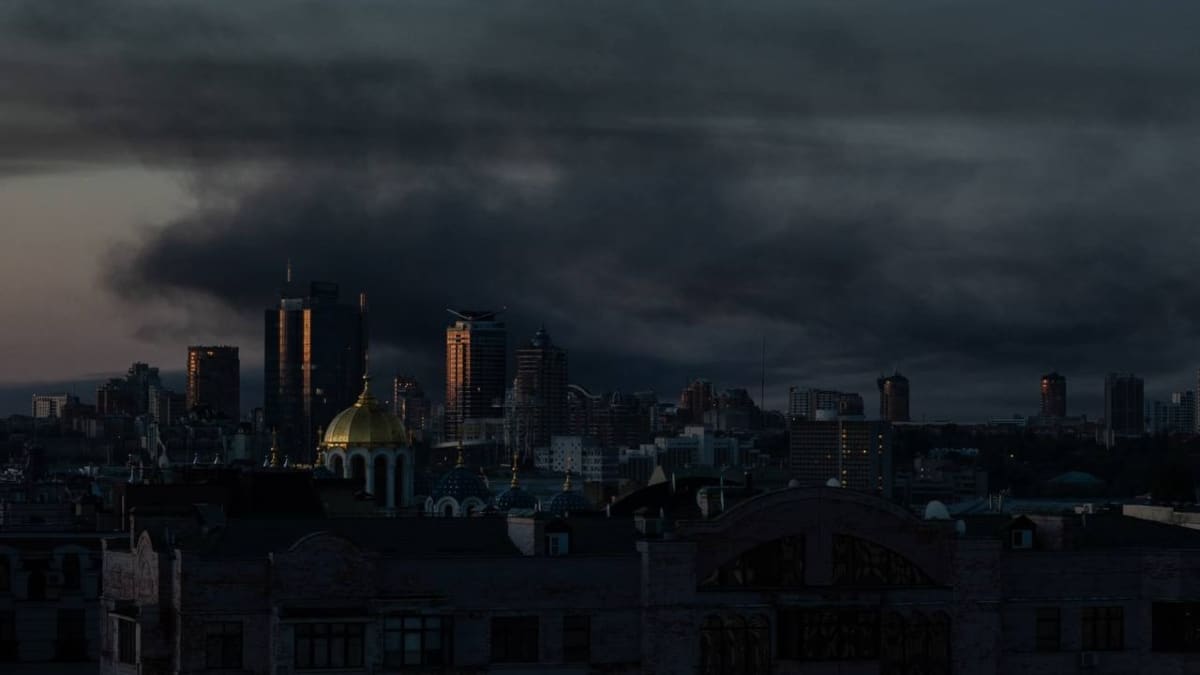 Amanecer en Kiev el 2 de Junio de 2026.