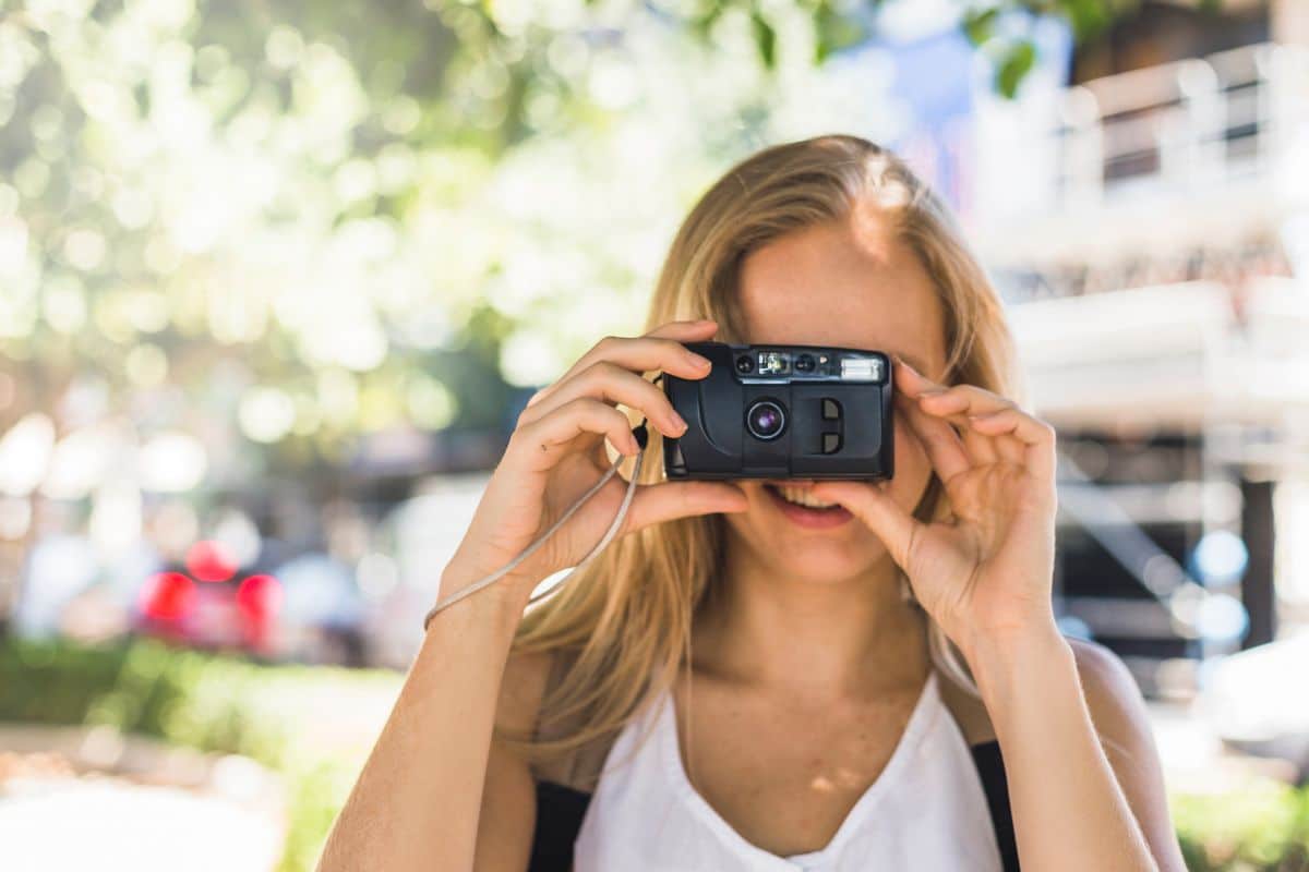 Las cámaras digitales vuelven a estar de moda: ¿por qué nece