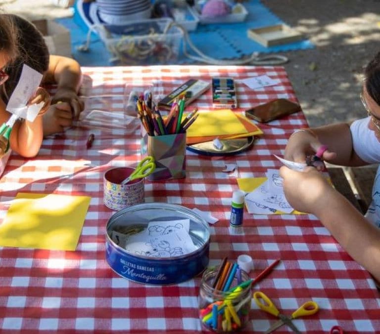 Ocio educativo contra la desigualdad: CaixaProinfancia ofrece este verano actividades a más de 30.000 menores en riesgo de exclusión