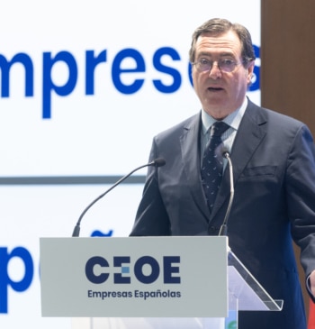 Garamendi (CEOE) exige trasladar a la Seguridad Social el coste de las [...]