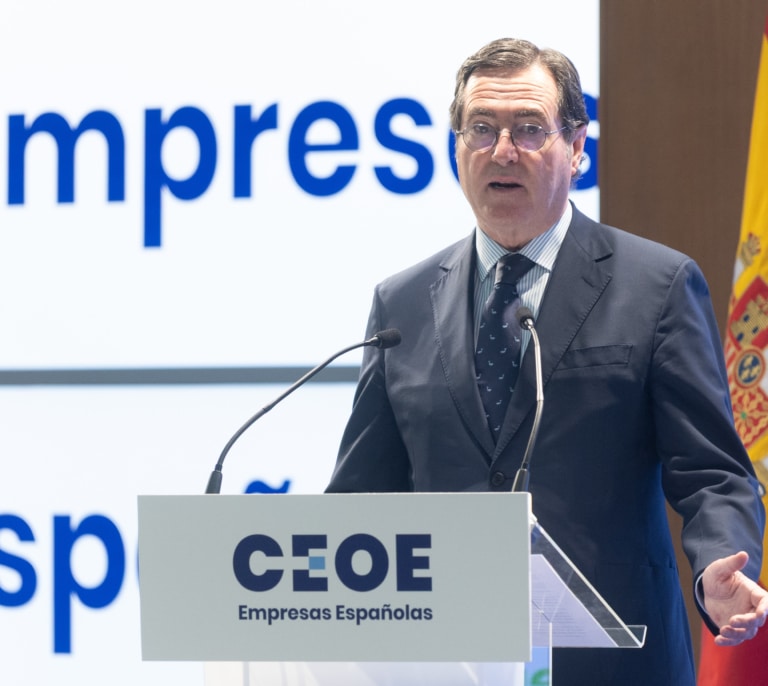 Garamendi (CEOE) exige trasladar a la Seguridad Social el coste de las bajas laborales de menos de 15 días