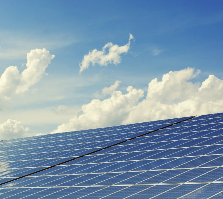 Precio de la luz hoy, 11 de junio: ¿cuál es el impacto de las energías renovables?