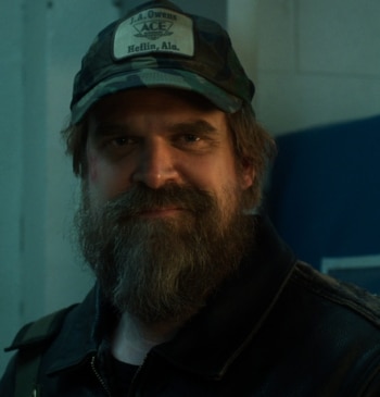 David Harbour rompe su silencio tras su "emergencia psiquiátrica" y el disco [...]
