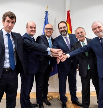 La industria española se une para sacar adelante un caza de sexta [...]