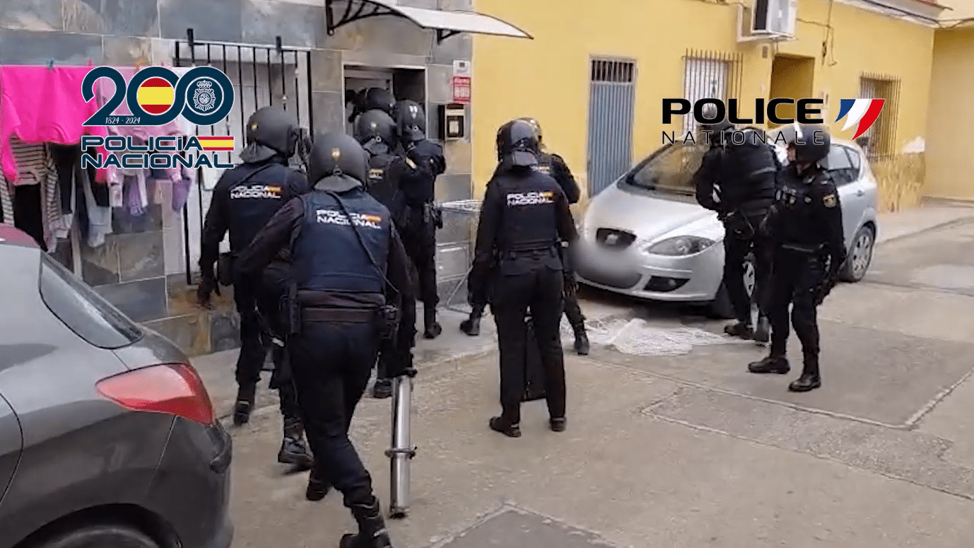 La Policía Nacional en una operación con la Police Nationale