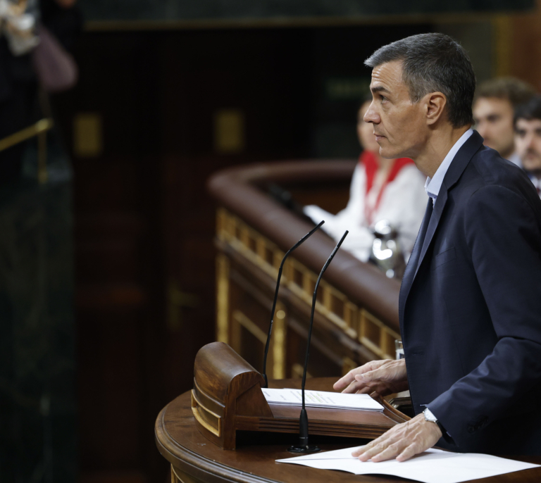 Sánchez niega haber "conocido" ni "tolerado" la corrupción en el PSOE y defiende a Zapatero: "No hubo trato de favor en el préstamo a Plus Ultra"