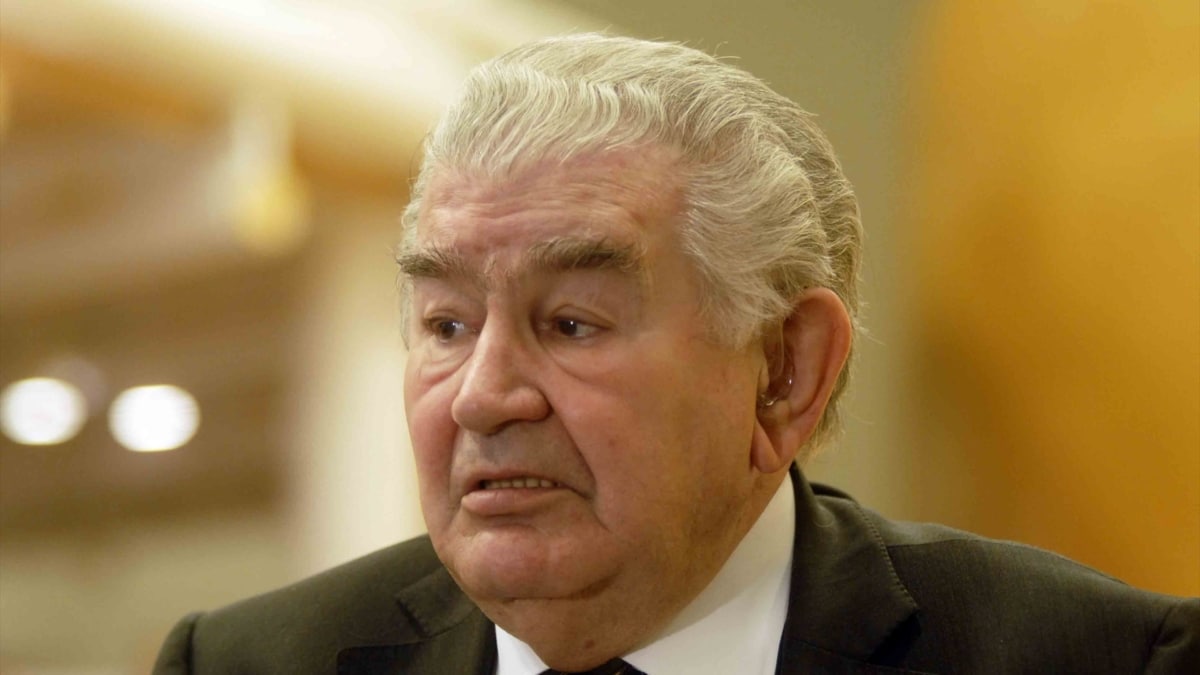 Antonio Gamoneda.