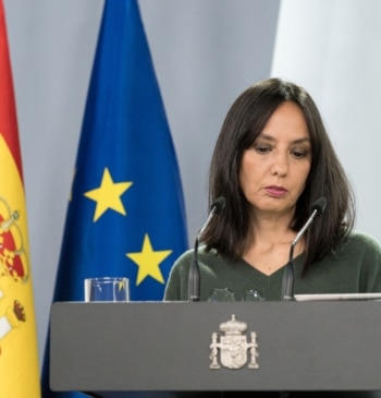 Leire se jugó una comida con su "amiga" la directora de la [...]