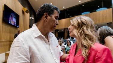 Sumar blinda al PSOE en su peor momento y rebaja su lucha por la ley de nacionalidad saharaui