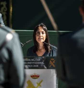 La directora de la Guardia Civil admite los contactos con Leire Díez [...]