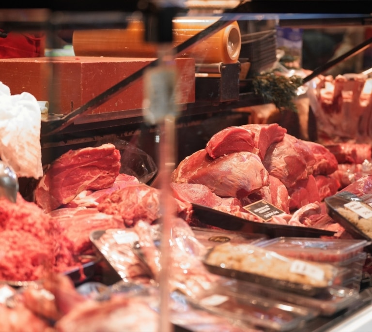Nueva alerta alimentaria: Sanidad retira lotes de productos cárnicos en Cádiz por presencia de listeria