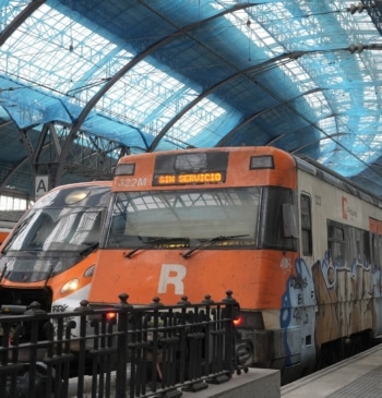 "Injustificada, inadmisible, inasumible y absolutamente intolerable": Adif se lanza contra Siemens por [...]