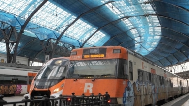 "Injustificada, inadmisible, inasumible y absolutamente intolerable": Adif se lanza contra Siemens por el caos en Rodalies el primer día de la visita del Papa