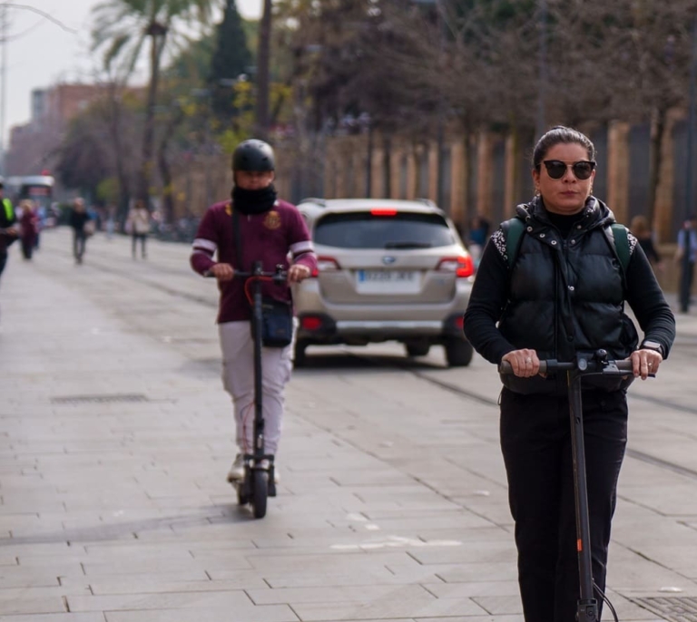 Los nuevos cambios en el Reglamento que tendrás que tener en cuenta si conduces un patinete eléctrico