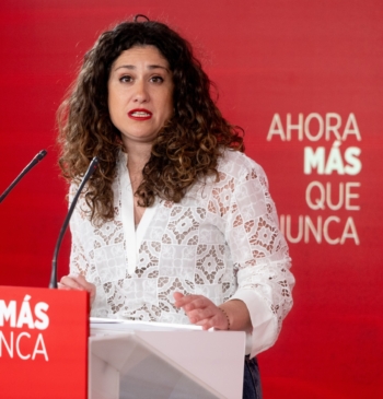 Enma López sale de la ejecutiva de Sánchez tras postularse como candidata [...]