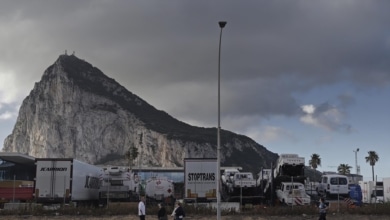 España insta a Reino Unido a abordar la "descolonización" de Gibraltar y la califica de "rémora" jurídica