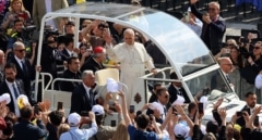 Guía para ver al Papa en el papamóvil por las calles de Madrid
