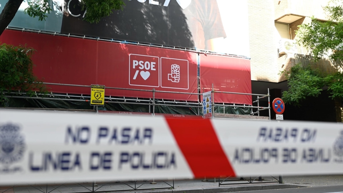 La UCO solicita al juez acceso a los movimientos bancarios del PSOE y el PSC de 2024 y 2025