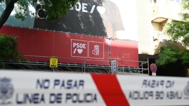 El juez Pedraz ordena recabar todos los movimientos bancarios del PSOE y el PSC de 2024 y 2025 a petición de la UCO