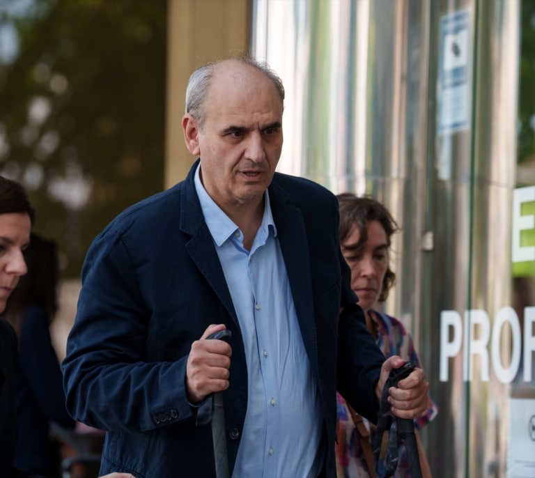 La UCO concluye que Red.es alteró puntuaciones para favorecer al empresario del 'caso Begoña Gómez': "Barrabés es la buena y las otras han de bajar"