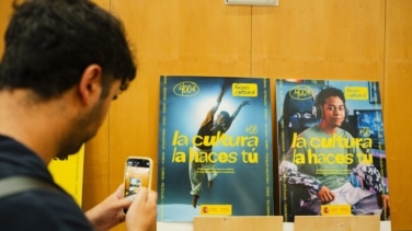 Bono cultural 2026: cómo pedir desde hoy los 400 euros y el gran cambio para gastarlos este año