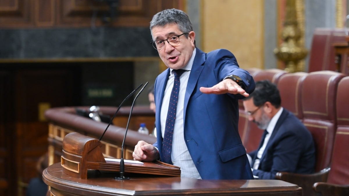 Yo, con Begoña (y con porrón)