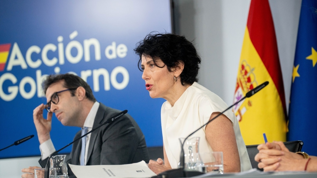 Un total de 544.722 descendientes de exiliados ya tienen aprobada la nacionalidad española
