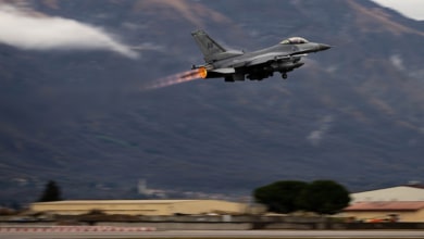 EEUU prevé retirar un tercio de sus aviones de combate y buques de guerra de Europa