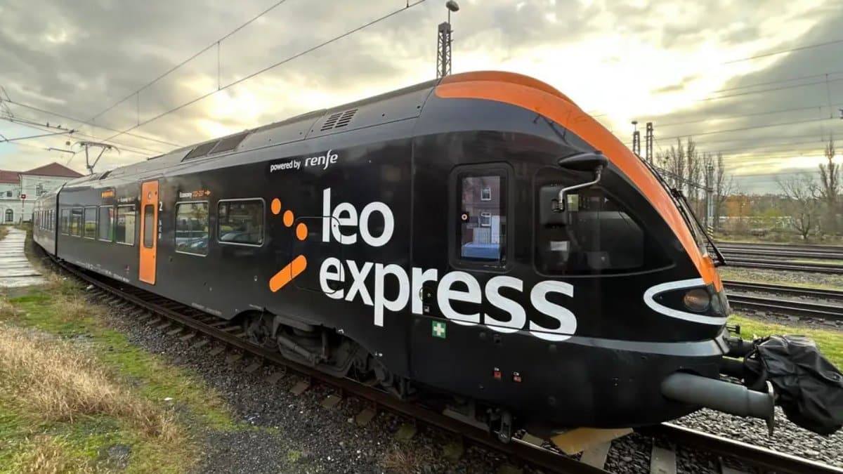 Imagen de un tren de Leo Express