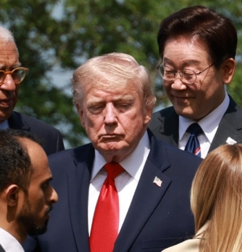 Un G7 de 'resaca' y sin Melania: las mejores imágenes de Trump [...]