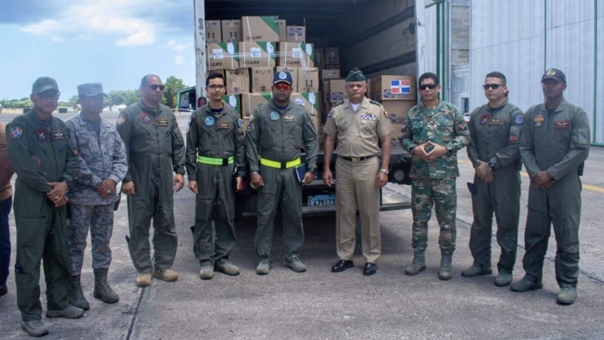 República Dominicana amplía su apoyo a Venezuela con el envío aéreo de medicamentos