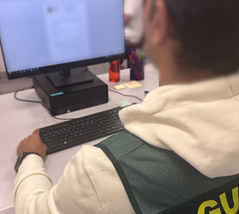 Investigadas tres personas por hacerse pasar por guardias civiles para obtener información de una víctima de violencia de género