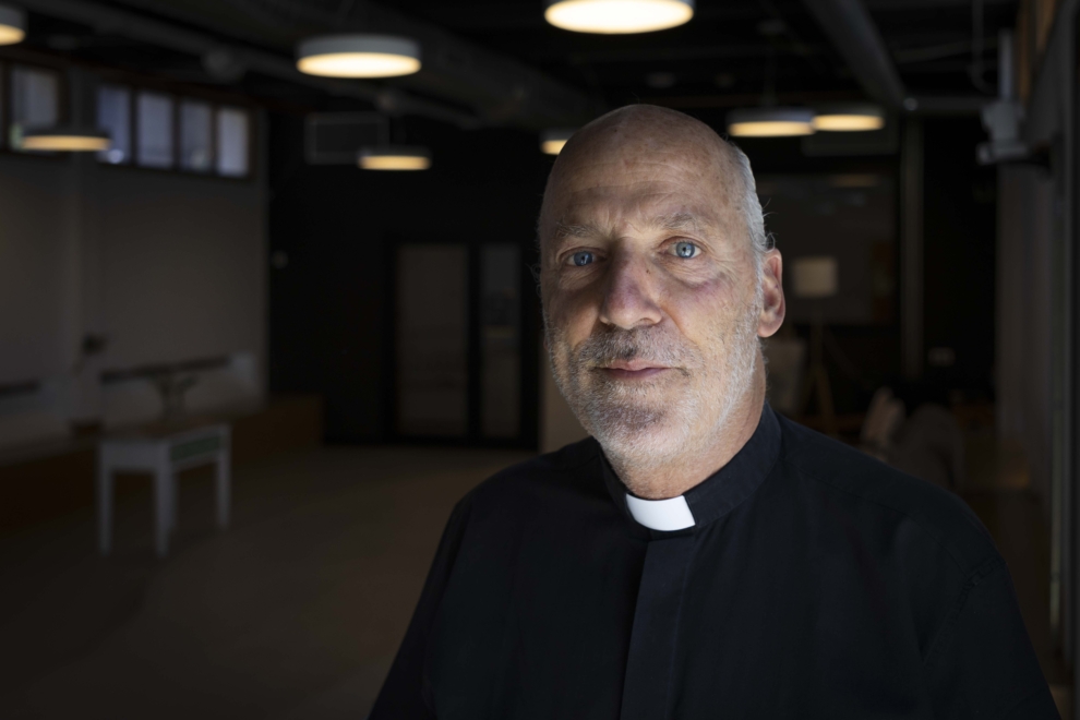 El sacerdote José Pedro Manglano, fundador del movimiento Hakuna