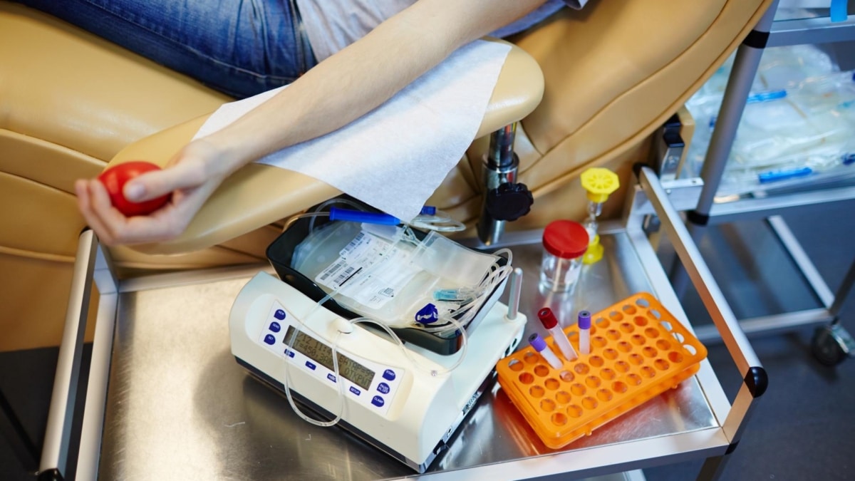 Tres hospitales madrileños, designados centros nacionales de alto rendimiento para el trasplante de médula