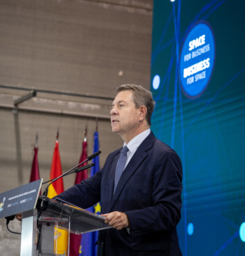 García-Page anuncia la tramitación del "proyecto Alcaraz espacial", un nuevo polo de innovación para Albacete