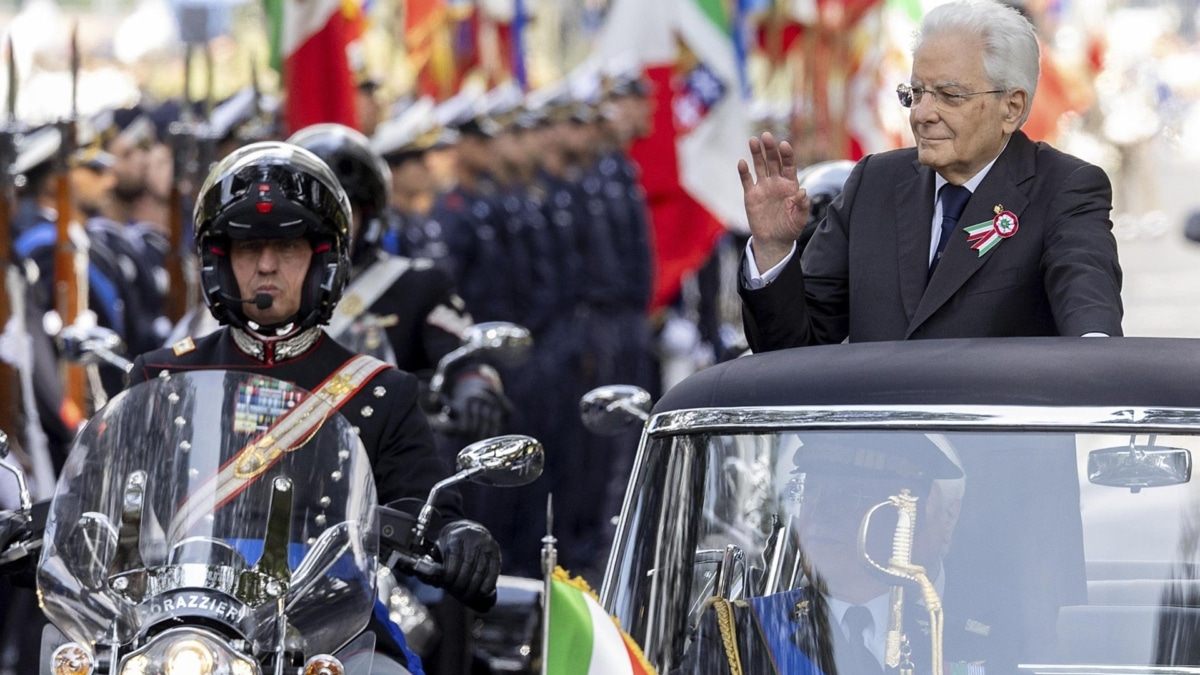 El presidente de Italia, Sergio Mattarella, en la celebración del Día de la República.